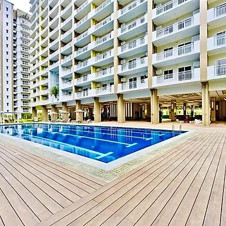 Gina Staycation Condo Unit